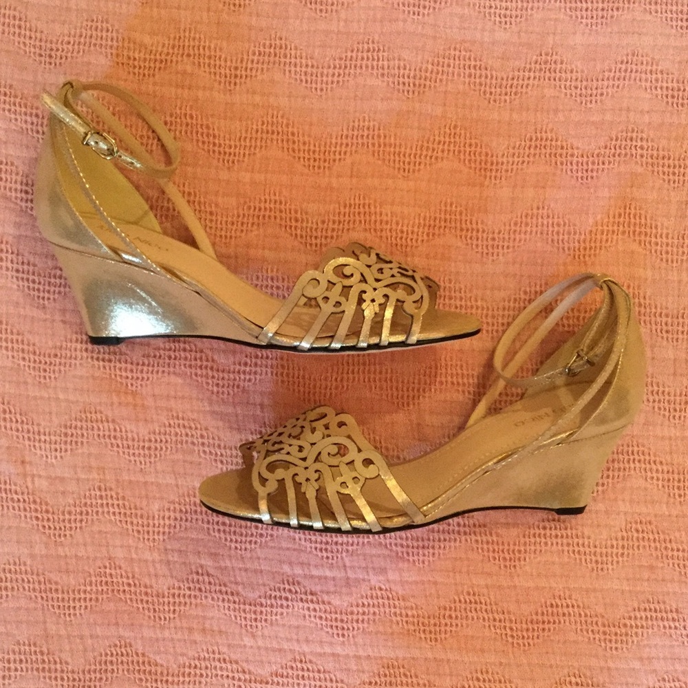 Klub Nico Kingston Wedges